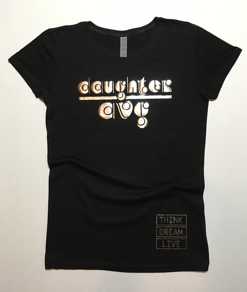 "ABoVe AVeraGe Daughter" T-shirt