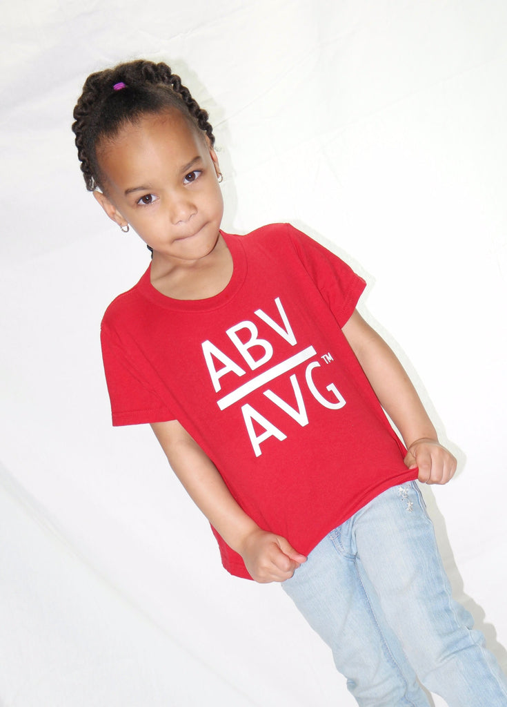 "ABoVe AVeraGe" Signature T-shirt